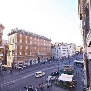  Apartament Arenula